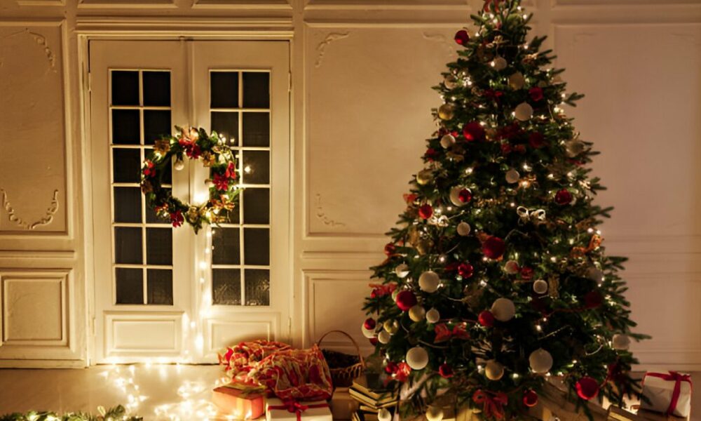 how-to-choose-the-perfect-artificial-christmas-tree-for-a-cozy-holiday-season?